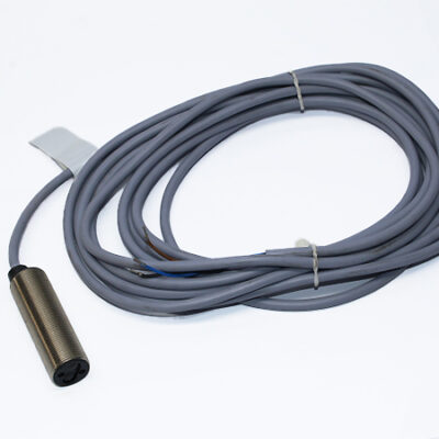 BALLUFF BOS 18M-PS-1RD-E4-C Diffuse sensors