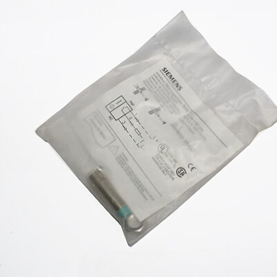 SIEMENS 3RG4022-3AG33 Inductive sensor