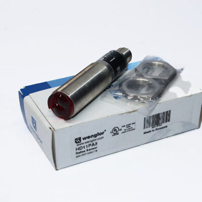 Wenglor HD11PA3 Reflex Sensor with Background Suppression