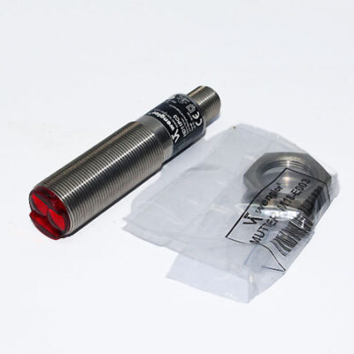 WENGLOR HD11PC3 Reflex Sensor with Background Suppression