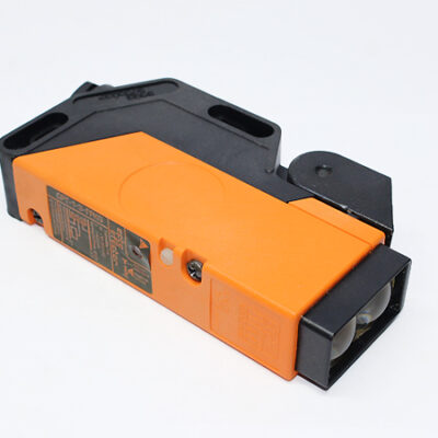 IFM OPT-1-3-FPKG Retro-reflective sensor