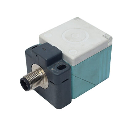 SIEMENS 3RG4138-3CD02 INDUCTIVE SENSOR