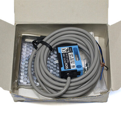 SICK WL160-F142 Photoelectric retro-reflective sensor 6022769
