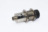 Manufacturer: BALLUFF Type: Inductive standard sensors Model: BES 516-362-S4-C Part No: BES01JE Installation: non-flush Range: 15 mm Switching output: PNP normally open (NO) Operating voltage Ub: 10…30 VDC Connection: Connector, M12x1-Male, 4-pin Switching frequency: 100 Hz Dimension: Ø 30 x 83 mm Style Housing: M30x1.5