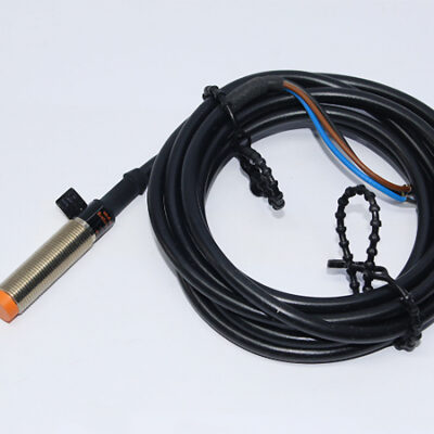 IFM IF5204 Inductive sensor IFK3004-BPOG