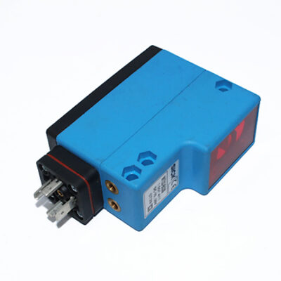 SICK  WT32-B330 Photoelectric proximity sensor, Energetic 1007411