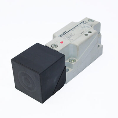BALLUFF BES 517-132-P7-H Inductive Proximity Sensor BES020C