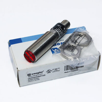 Wenglor OHD202A0103 Reflex Sensor with Background Suppression
