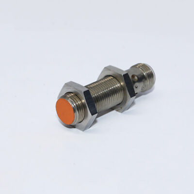 IFM IFS204 Inductive sensor IFB3004BBPKG/US-104