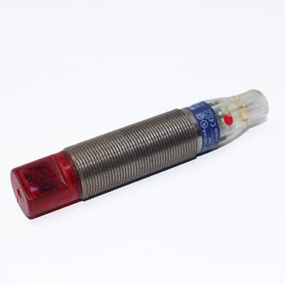 TELEMECANIQUE XUBO BPSWM12 Photoelectric sensors