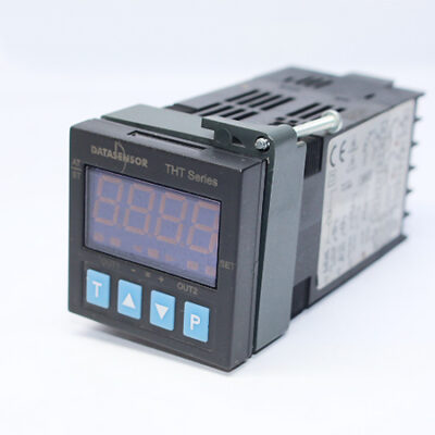 DATASENSOR TH-TS 00 TEMPERATURE REGULATOR 24 VAC/VDC