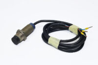 TELEMECANIQUE XS2M18PA370 Inductive sensor