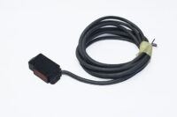 OMRON E3V3-R81 Photoelectric Sensor