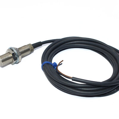 OMRON TL-X2F1-E2 Proximity Switch