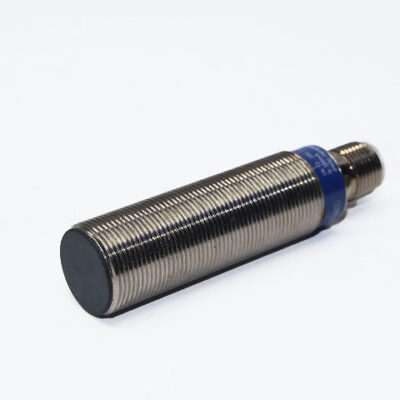 Telemecanique XS1M18KPM40D Inductive proximity sensors