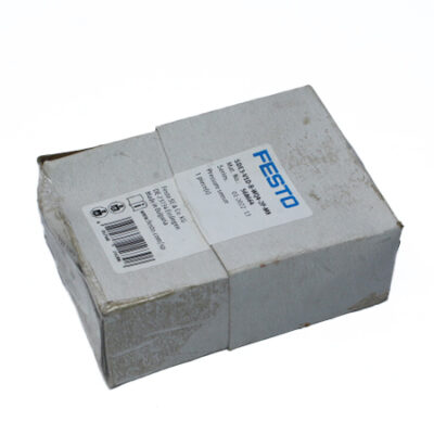 FESTO SDE3-V1D-B-WQ4-2P-M8 Pressure sensor 568664