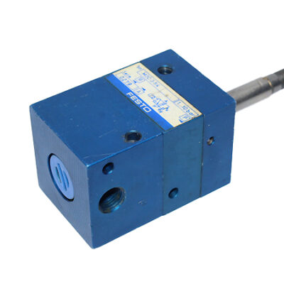 FESTO MOC-3-1/4 SOLENOID VALVE
