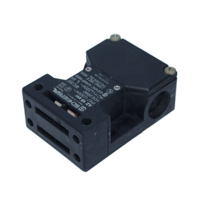 SCHMERSAL AZ 15 ZVR SAFETY SWITCH