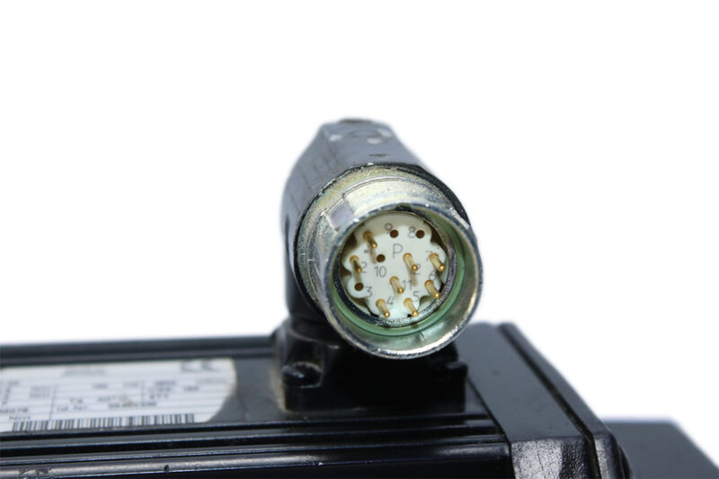 LENZE MDSKSRS056-23 SERVO MOTOR - Image 3