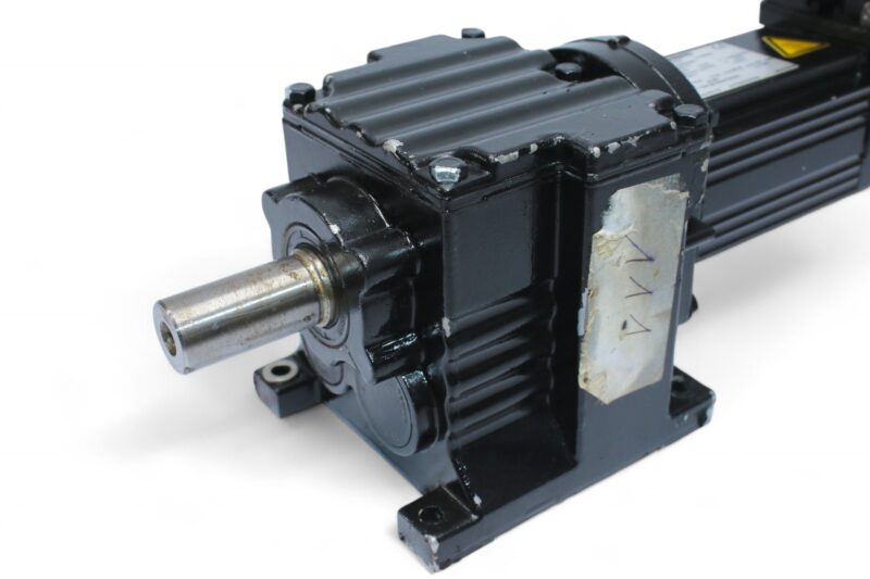 SEW R07 CMP40M/KY/AK0H/SM1 SERVO MOTOR - Image 4