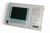 SIEMENS 6AV7721-1AC00-0AD0 SIMATIC PANEL PC670