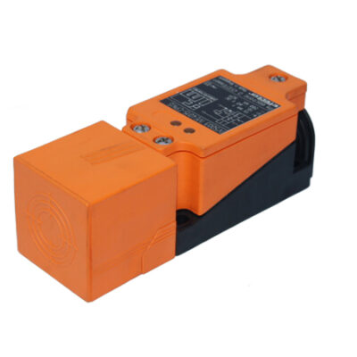 IFM IV5003 Inductive sensor IVE4015-CPKG