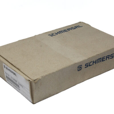 SCHMERSAL AZM 161SK-12/12RKA-024 SOLENOID INTERLOCK 101166285