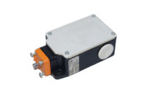 SIEMENS 3SE2303-0E METAL-ENCLOSED POSITION SWITCH