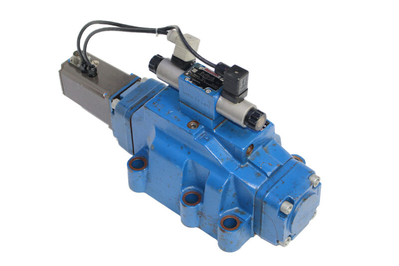 REXROTH R900246274,4WRAP 6 W7-08-30=G24K4/M=00 PROPORTIONAL DIRECTIONAL VALVE R900780615