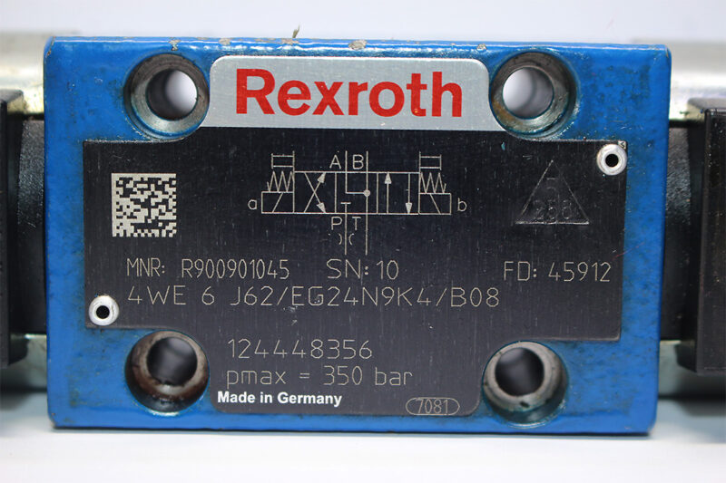 REXROTH R900901045 DIRECTIONAL CONTROL VALVE 4WE 6 J62/EG24N9K4/B08