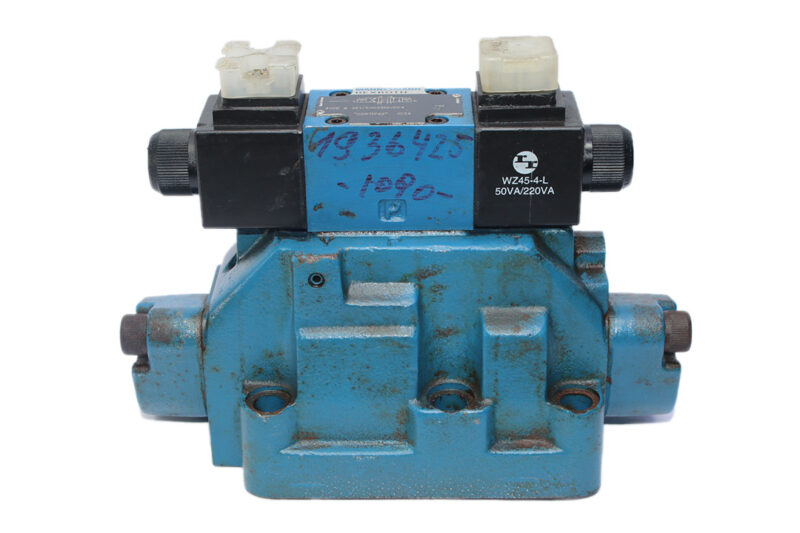 REXROTH R900911762 DIRECTIONAL CONTROL VALVE R900933488