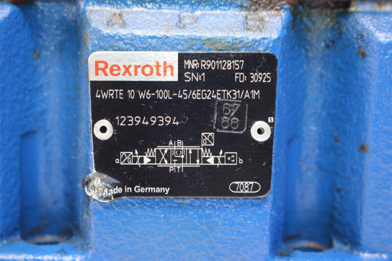 REXROTH R901325866,4WRTE-43=M=00 PROPORTIONAL DIRECTIONAL VALVE R901128157