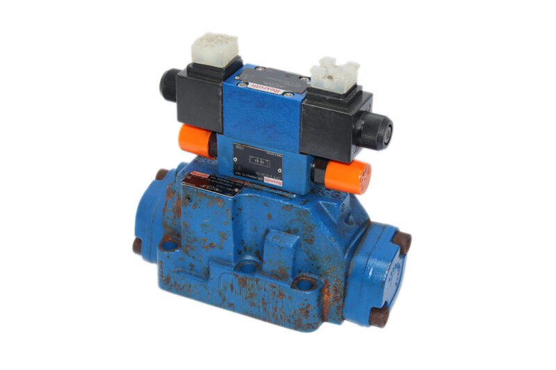 REXROTH R900911762 DIRECTIONAL CONTROL VALVE R900930365