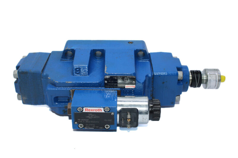 REXROTH R900912432 DIRECTIONAL CONTROL VALVE R900904829