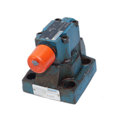 REXROTH R900923960 PRESSURE REDUCING VALVE DB20-2-52/330YB