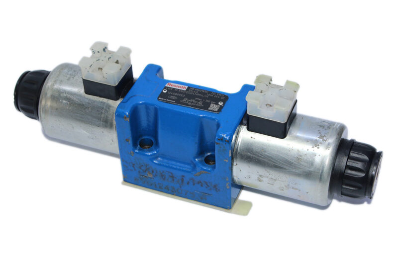 REXROTH R901278761 DIRECTIONAL CONTROL VALVE 4WE10E50/EG24N9K4/M