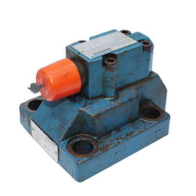 REXROTH R900516209 PRESSURE REDUCING VALVE DB 30-2-52/200YB