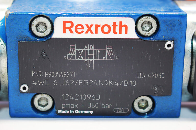 REXROTH R900548271 DIRECTIONAL CONTROL VALVE R900926695