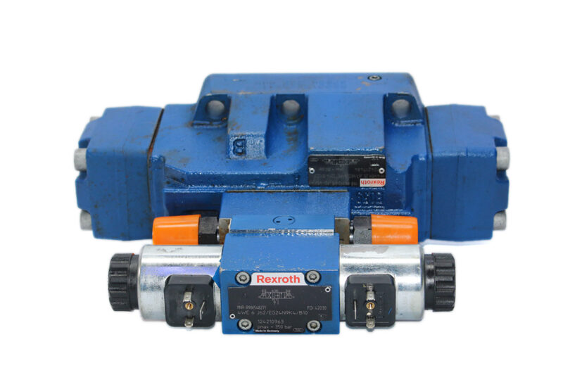 REXROTH R900548271 DIRECTIONAL CONTROL VALVE R900926695