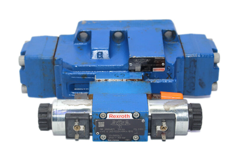 REXROTH R900548271 DIRECTIONAL CONTROL VALVE R900926695