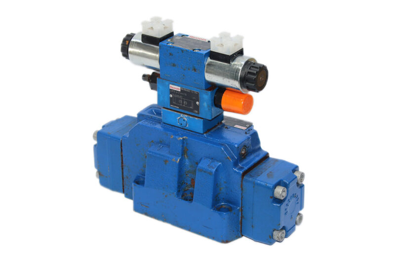 REXROTH R900548271 DIRECTIONAL CONTROL VALVE R900926695