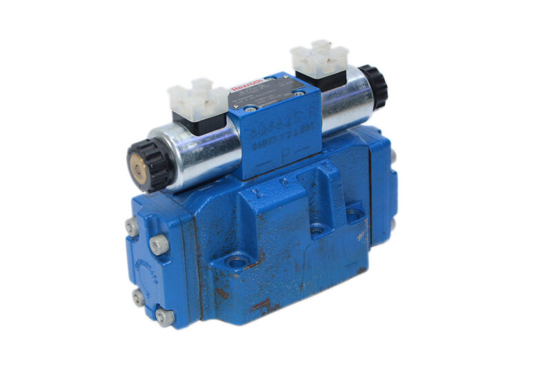 REXROTH R900561288 DIRECTIONAL CONTROL VALVE R900930809