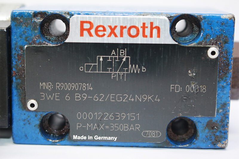 REXROTH R900907814 DIRECT OPERATED DIRECTIONAL CONTROL VALVE 3WE 6 B9-62/EG24N9K4