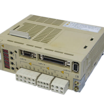 YASKAWA SGDH-02AE SERVO PACK