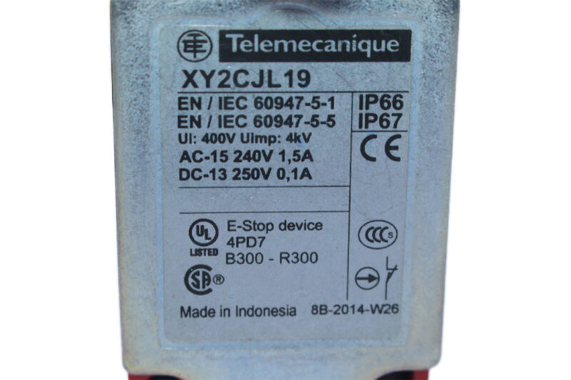 TELEMECANIQUE XY2CJL19 ROPE PULL SWITCH