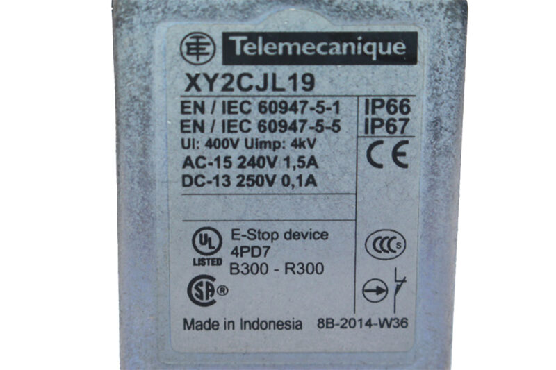 TELEMECANIQUE XY2CJL19 ROPE PULL SWITCH