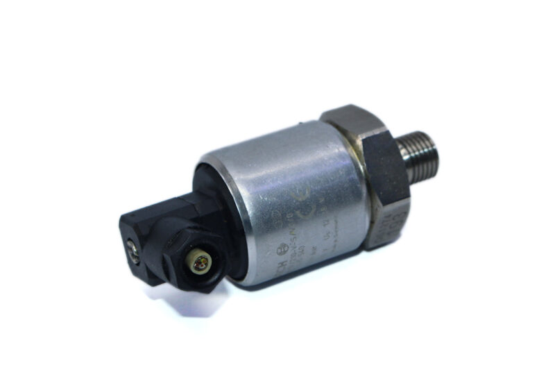 BOSCH HM18-1X/210-V-S/V0/0 PRESSURE TRANSDUCER 0 811 405 540 0...210 bar