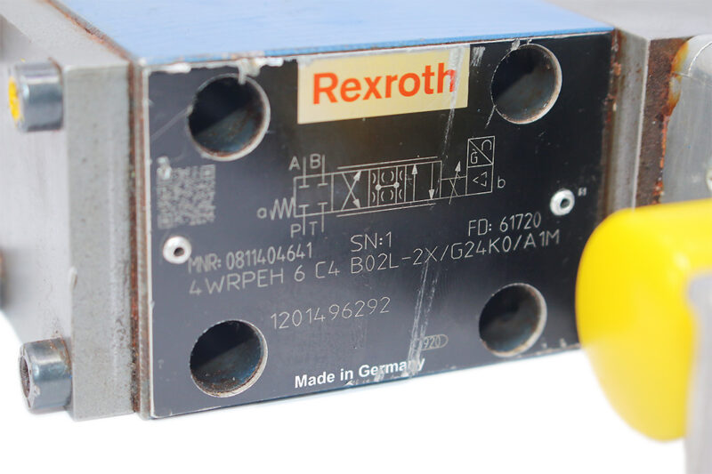 REXROTH R0811404641 DIRECTIONAL CONTROL VALVE 4WRPEH6C4B02L-2X/G24K0/A1M