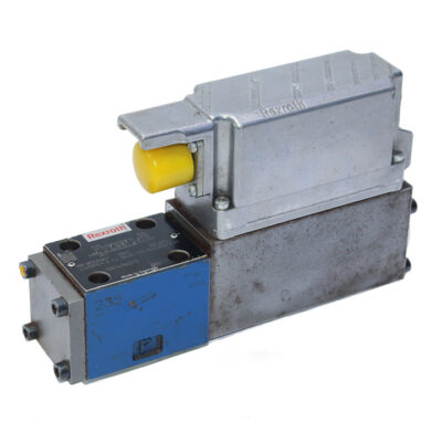 REXROTH 0811404641 DIRECTIONAL CONTROL VALVE 4WRPEH 6 C4 B02L-2X/G24K0/A1M