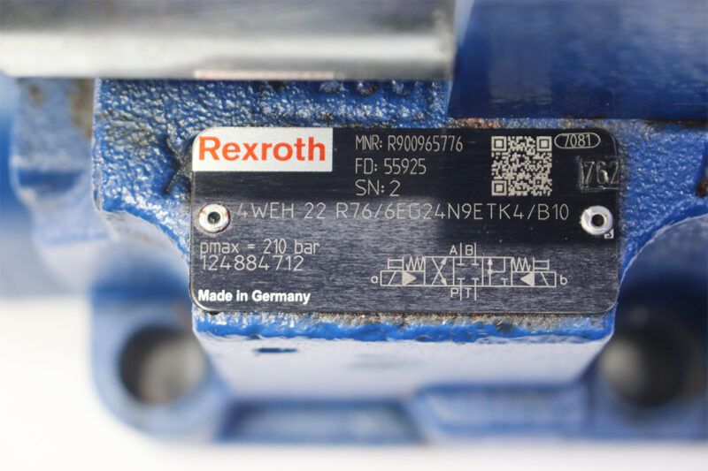 REXROTH R900548271 DIRECTIONAL CONTROL VALVE R900965776